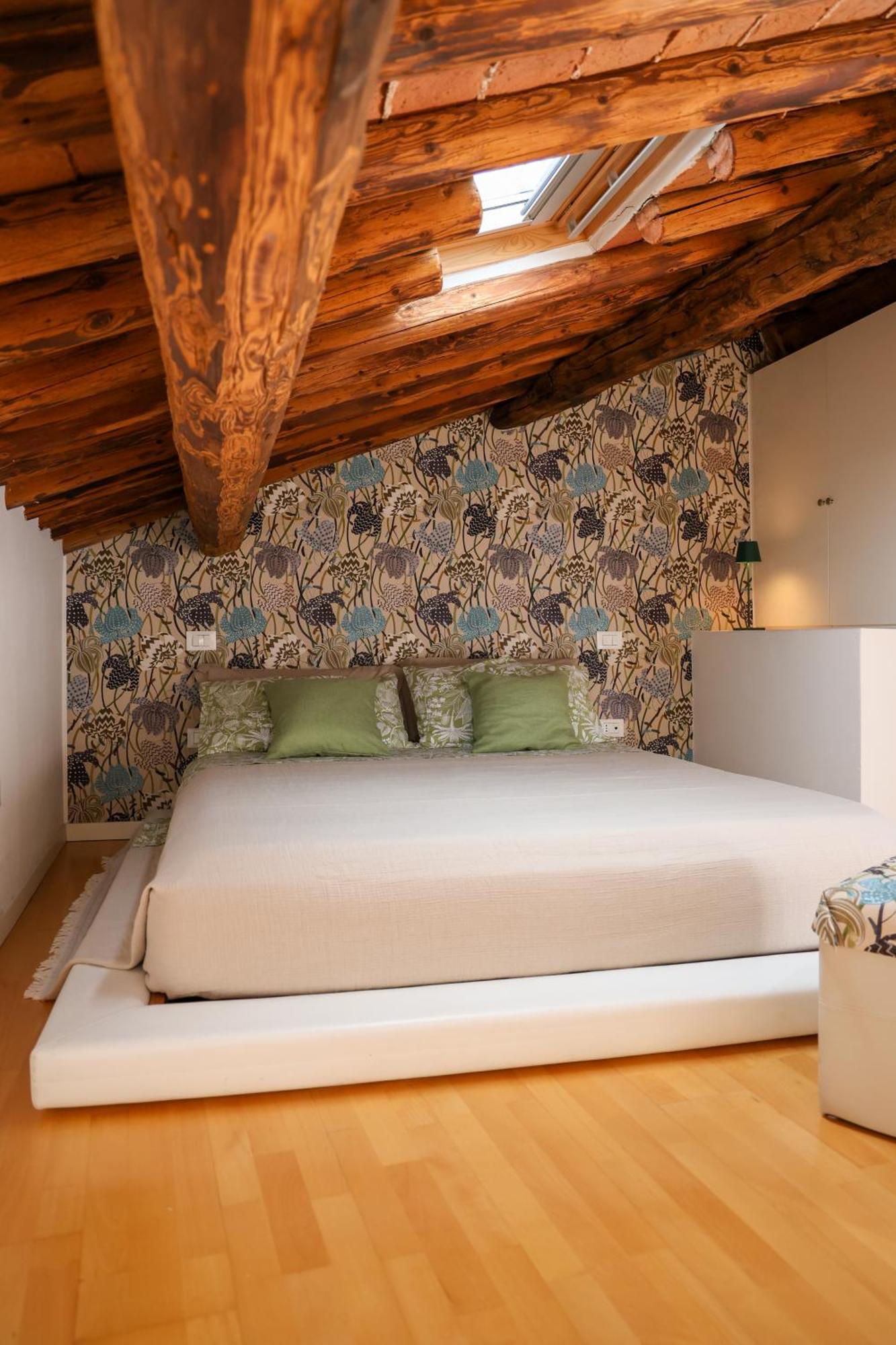 Cindy House - Centro Storico Lägenhet Bassano del Grappa Exteriör bild