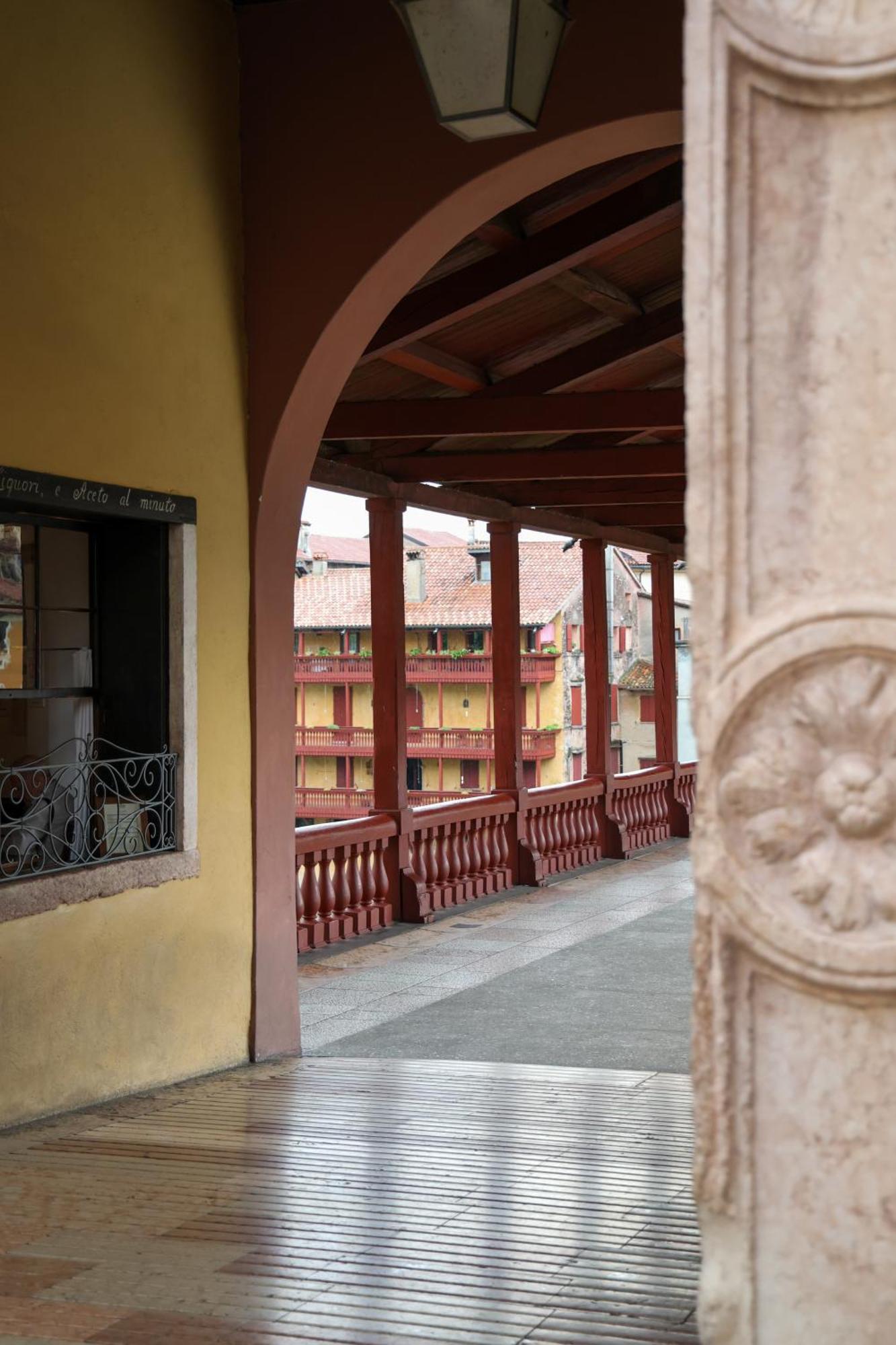 Cindy House - Centro Storico Lägenhet Bassano del Grappa Exteriör bild
