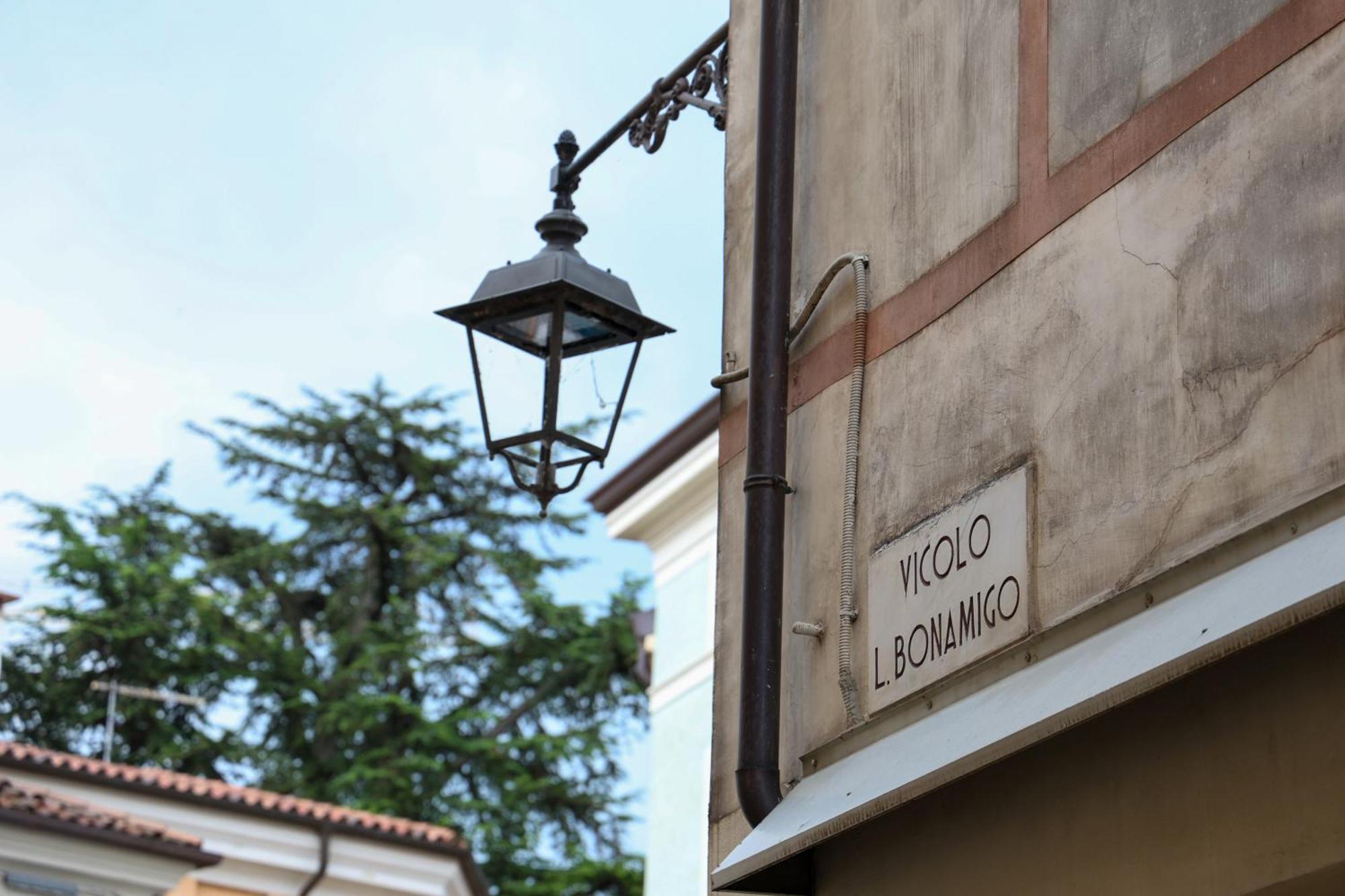 Cindy House - Centro Storico Lägenhet Bassano del Grappa Exteriör bild